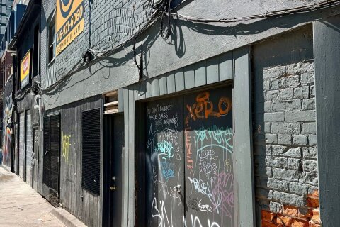 Additional image 5 of 9-Rear-531-533 Yonge Street, Toronto, ON, M4Y 1Y5