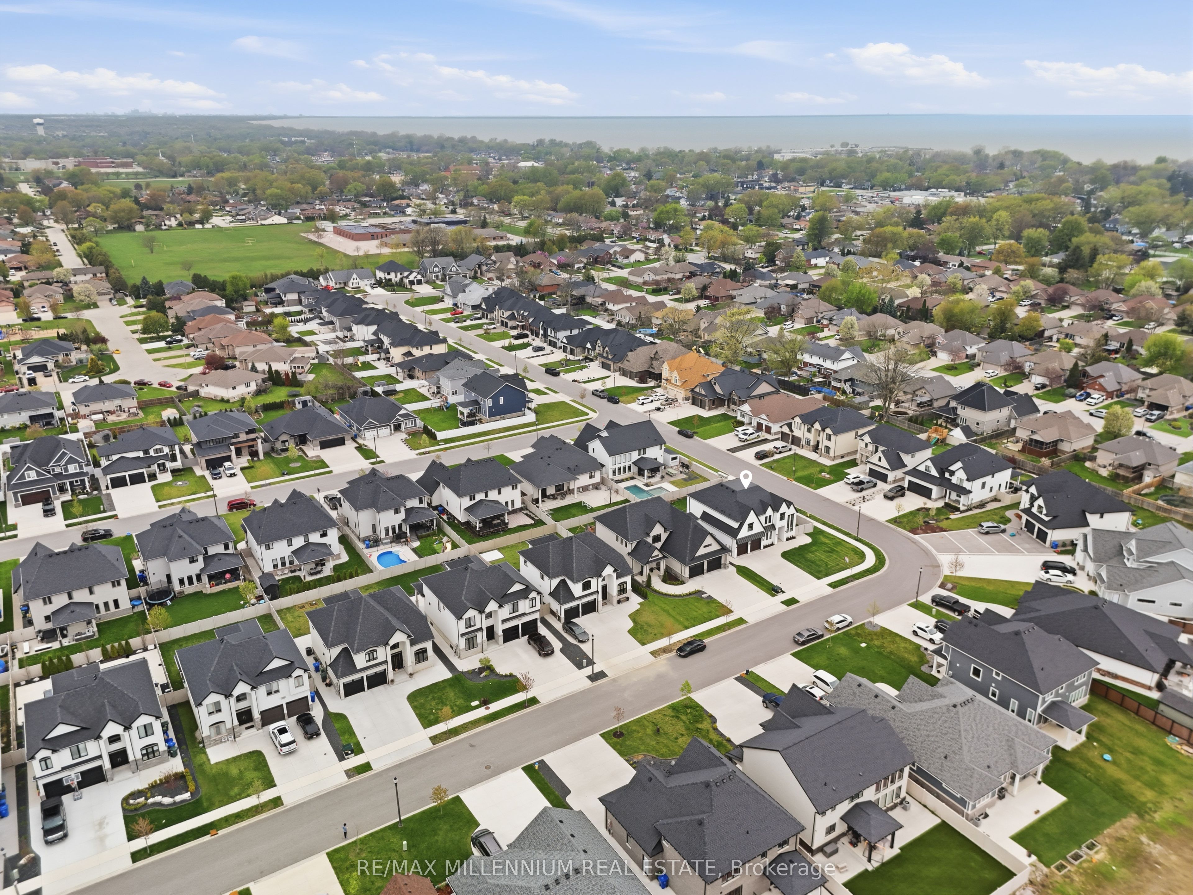 Additional image 2 of 332 Christine Avenue, Lakeshore, ON, N0R 1A0