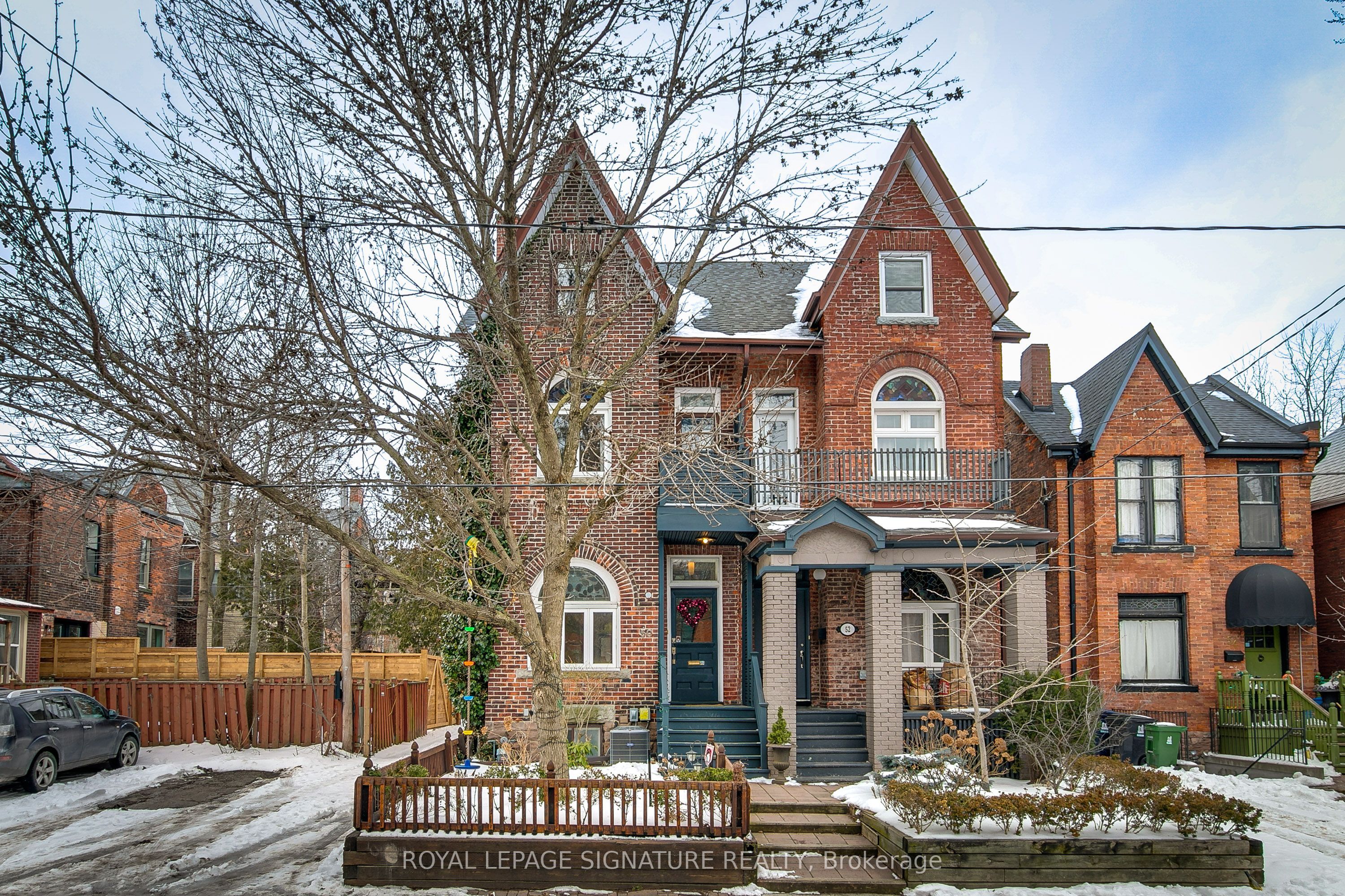 50 Gwynne Avenue, Toronto, ON, M6K 2C4