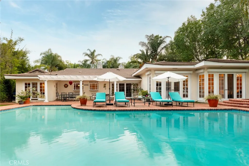 Additional image 113 of 22723 Erwin St, Woodland Hills, CA 91367