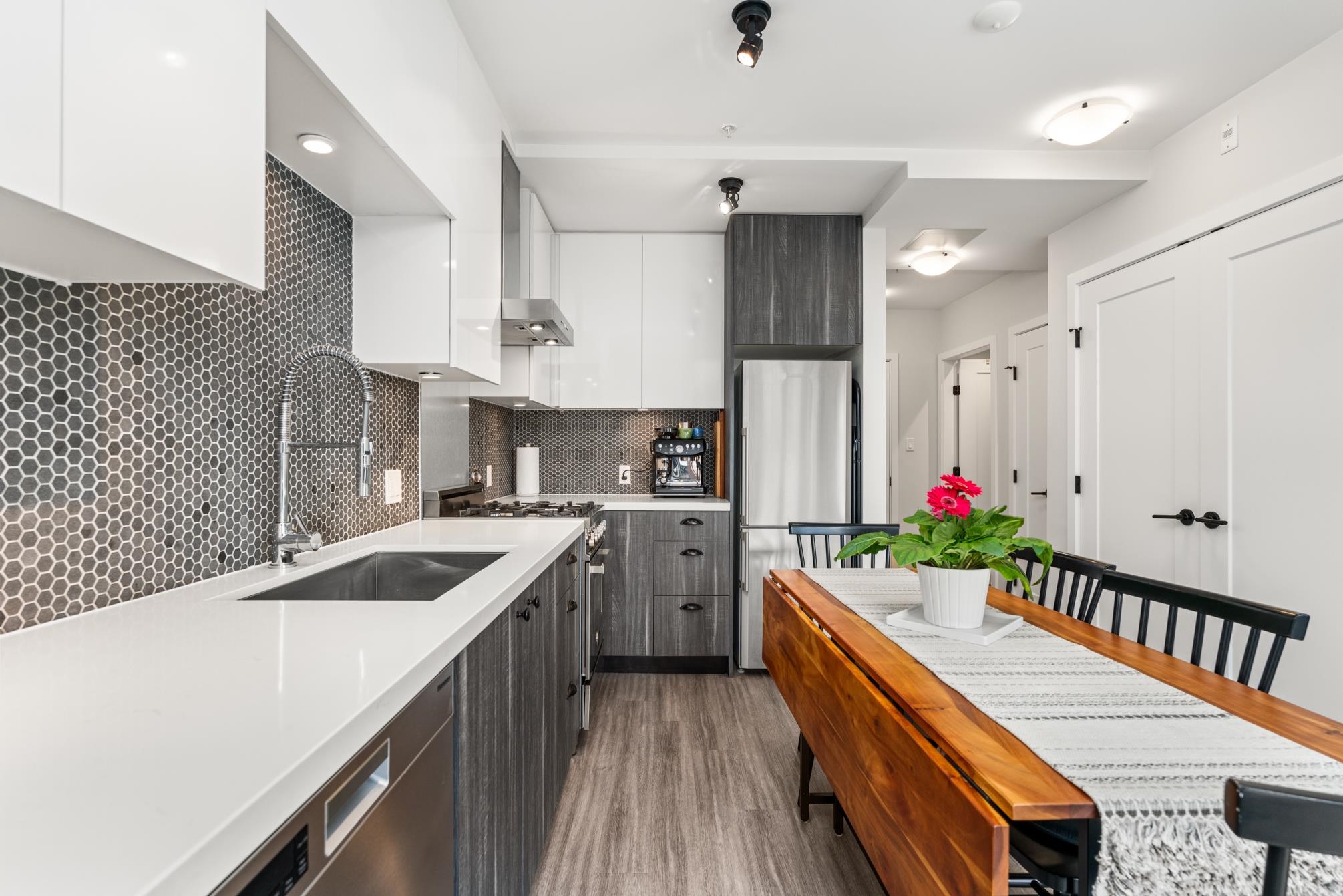 Additional image 4 of 304-311 6th Avenue E, Vancouver, BC, V5T 0G9