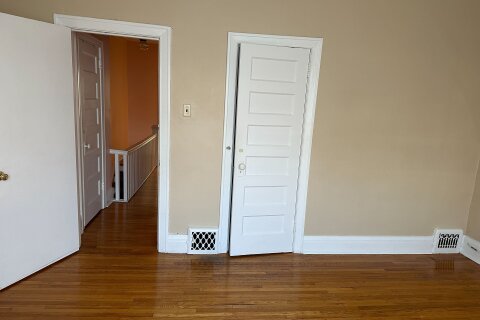 Additional image 7 of 176 Westmount Avenue E, Toronto, ON, M6E 3M8