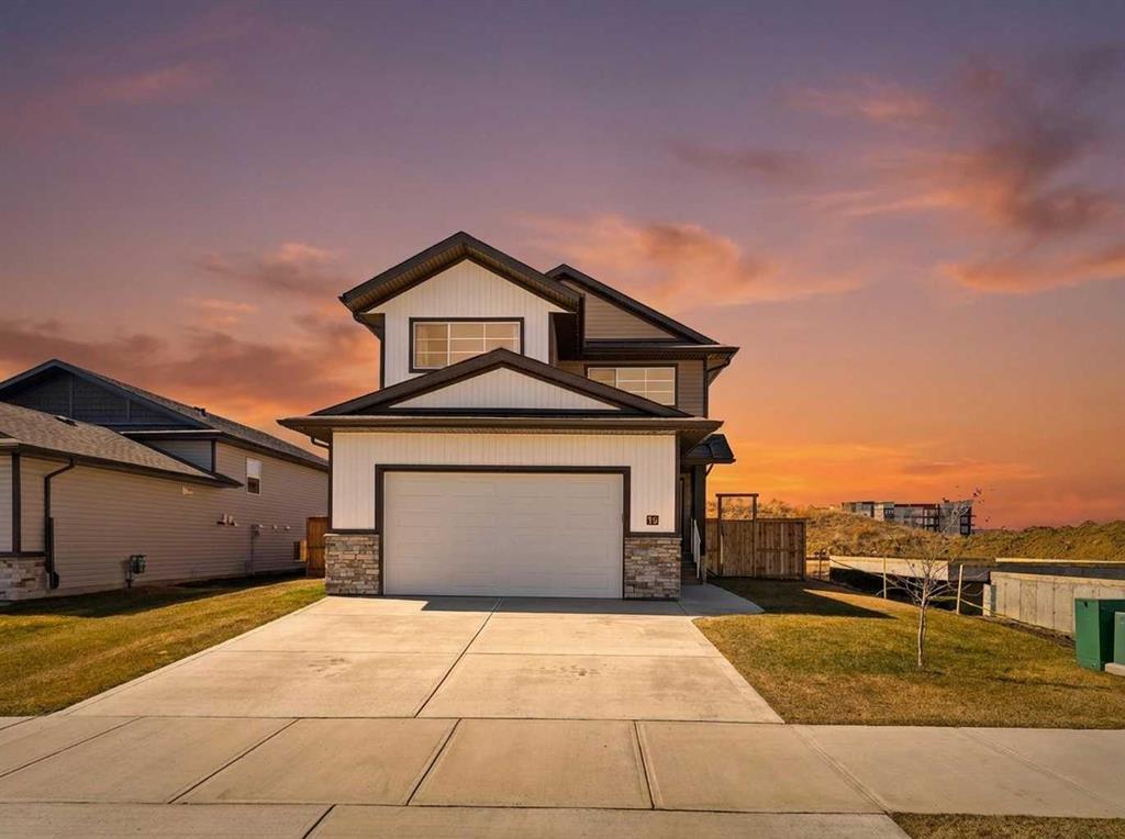 56 Trinity Street, Lacombe, AB, T4L 0L1