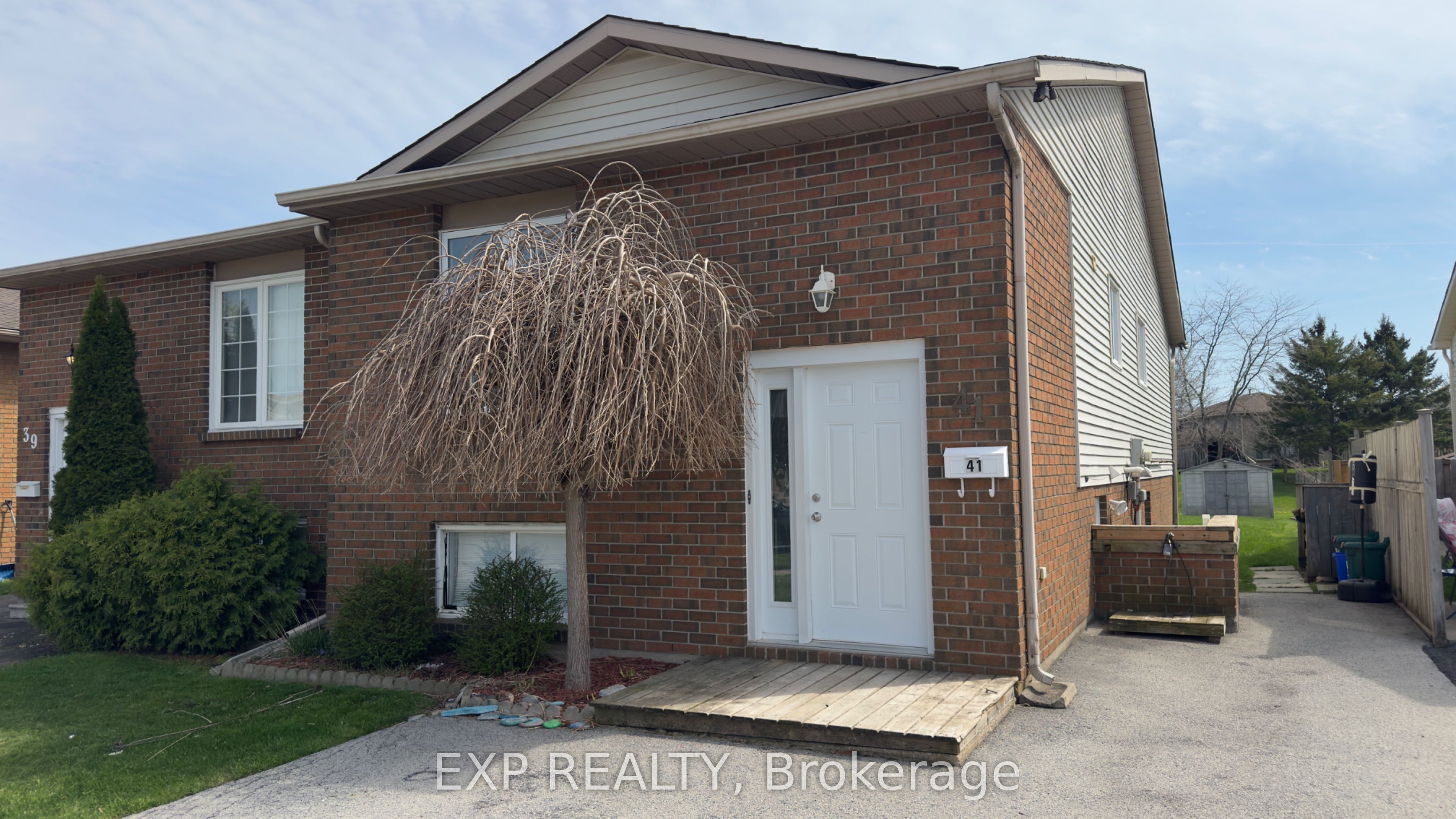 UPPER-41 Woodland Drive, Welland, ON, L3C 7C9
