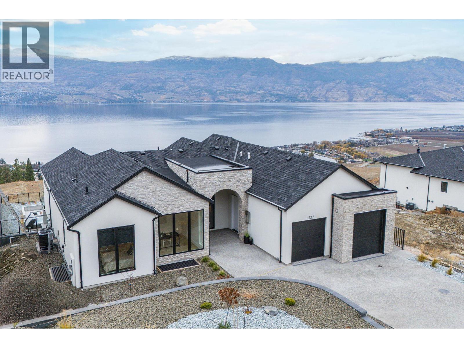 1327 Vineyard Drive, West Kelowna, BC, V4T3H9