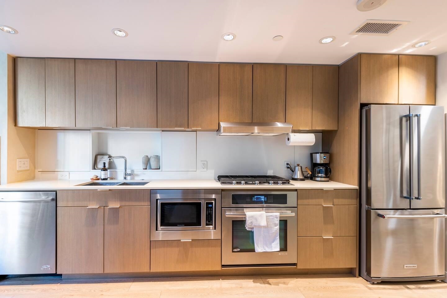 Additional image 4 of 303-111 1st Avenue E, Vancouver, BC, V6A 0E9