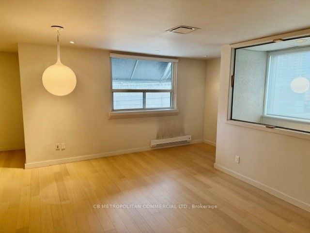 Additional image 6 of 2nd Floor-897 Kipling Avenue, Toronto, ON, M8Z 5H3