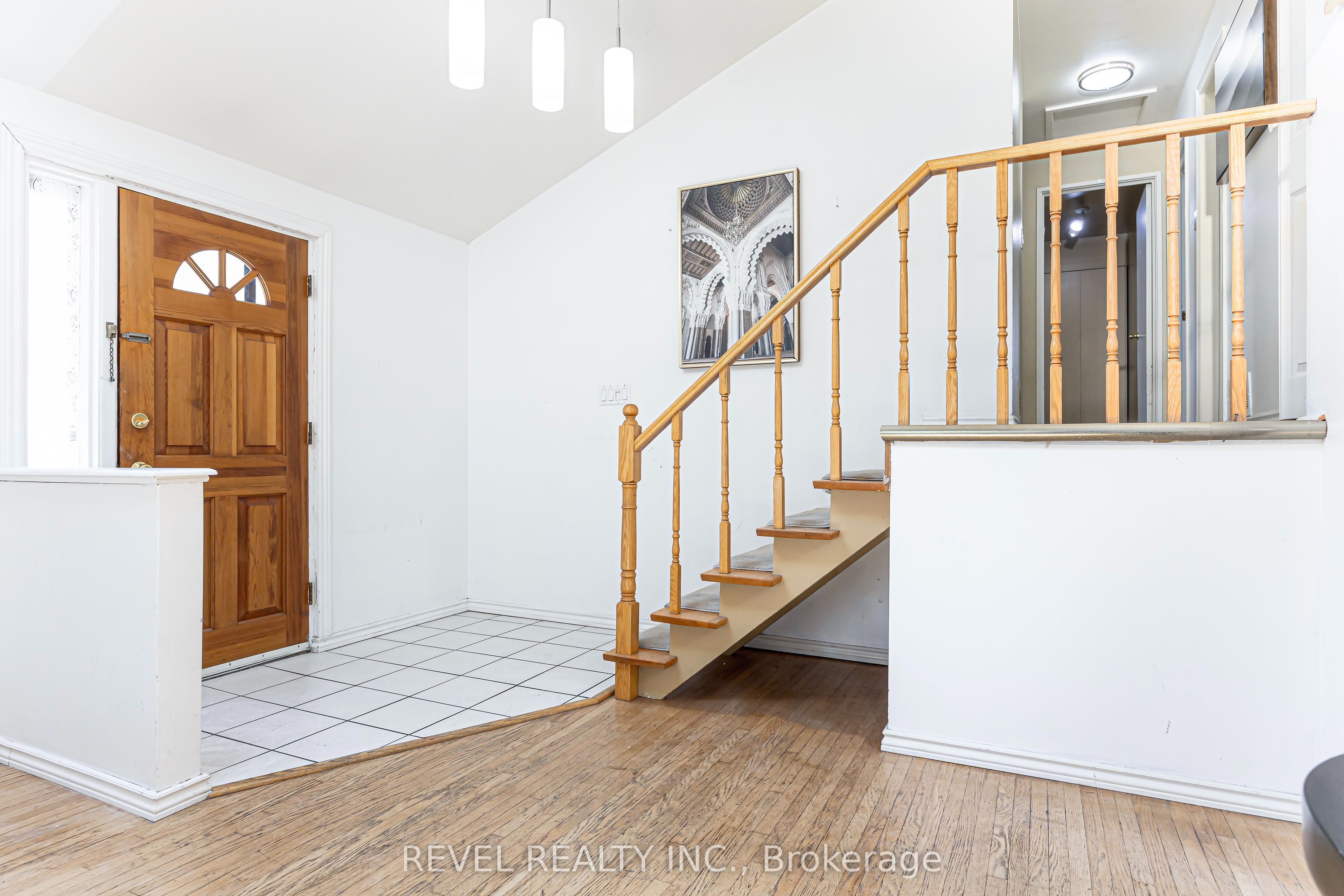 Additional image 4 of 4 Oakley Boulevard, Toronto, ON, M1P 3P2