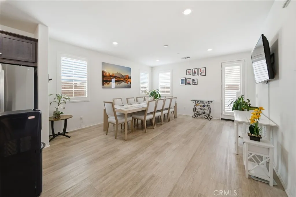 Additional image 8 of 16756 Petrus Ln, Fontana, CA 92336
