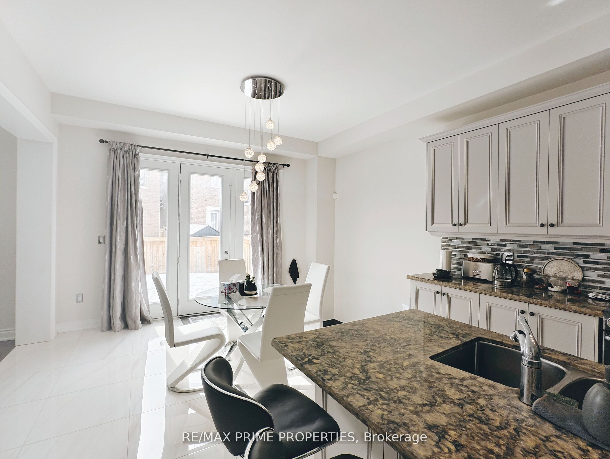 Additional image 3 of 853 Harry Douglas Street, Newmarket, ON, L3X 0K3
