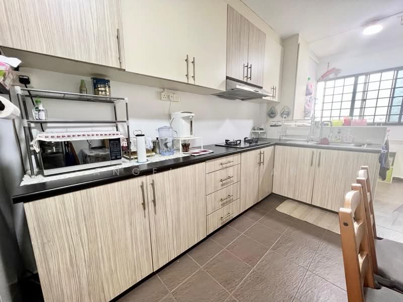 450 Tampines Street 42 photo 3