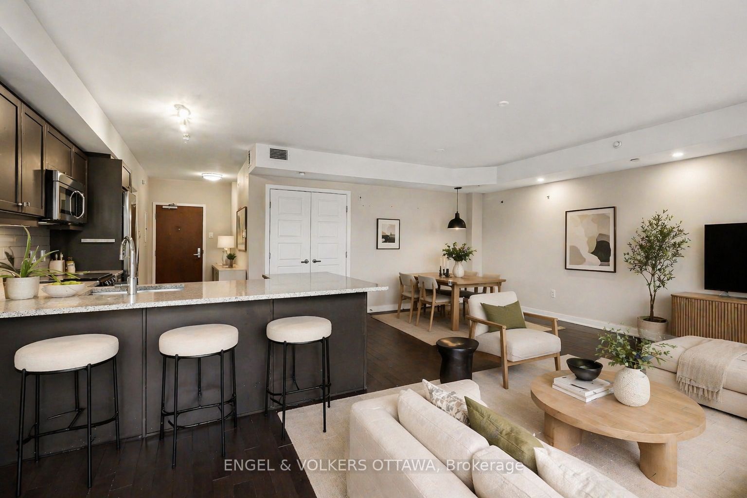 Additional image 4 of 418-316 Bruyere Street, Ottawa, ON, K1N 5E7