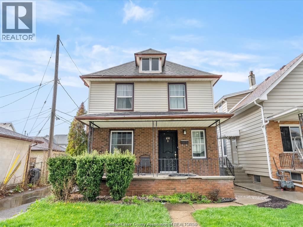 836 Elliott , Windsor, ON, N9A3S7