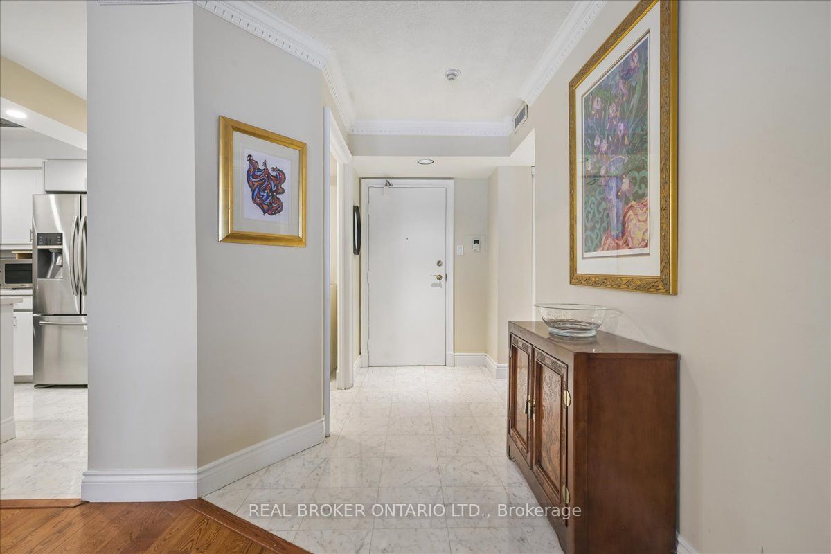 Additional image 2 of 602-130 Carlton Street, Toronto, ON, M5A 4K3