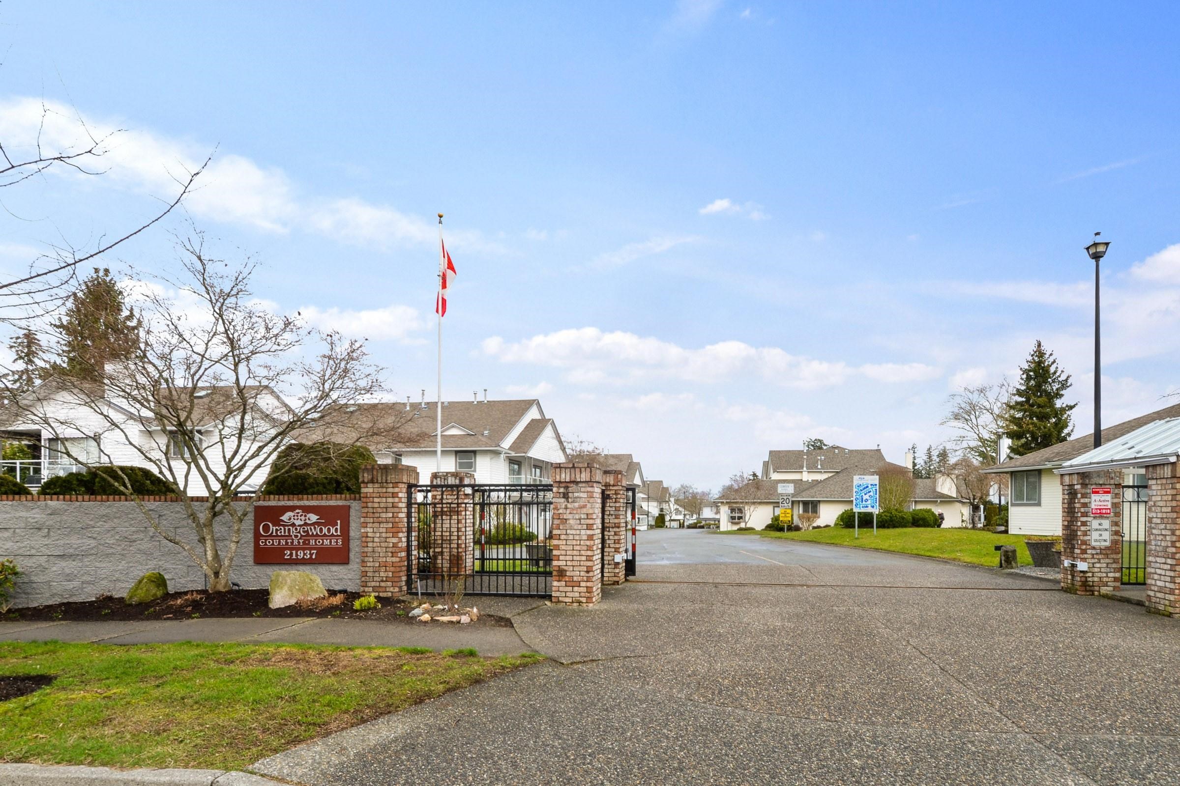 1008-21937 48 Avenue, Langley, BC, V3A 8C3