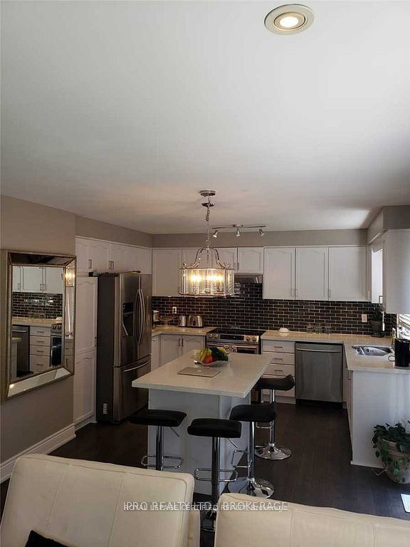 Additional image 5 of 5890 Tampico Way, Mississauga, ON, L5M 6Y9