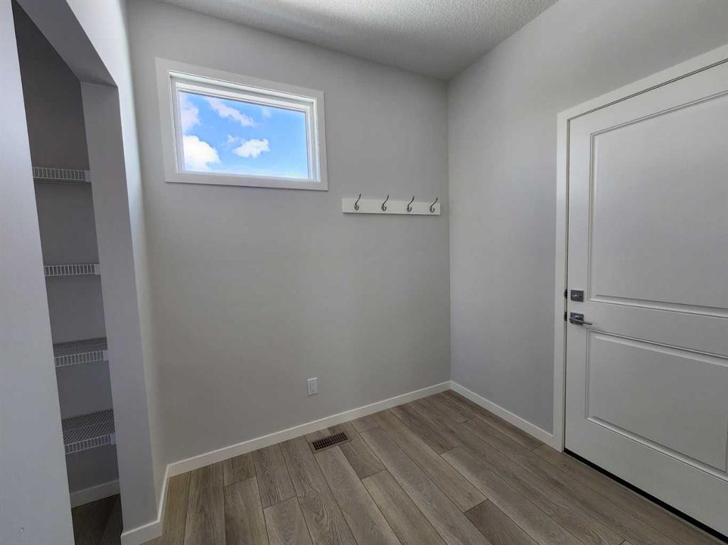 Additional image 5 of 364 Herron Landing NE, Calgary, AB, T3P 2R5