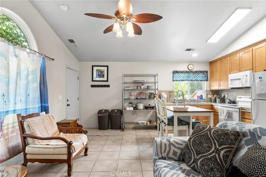 Additional image 44 of 1166 E 10th St, Chico, CA 95928