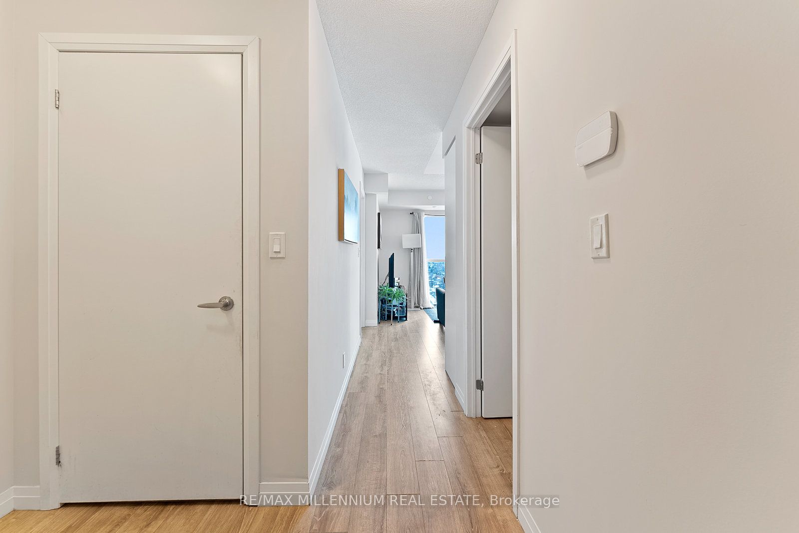 Additional image 2 of 1609-2150 Lawrence Avenue E, Toronto, ON, M1R 3A7