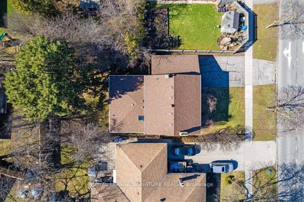 8 Underhill Drive, Toronto, ON, M3A 2J2 photo 4