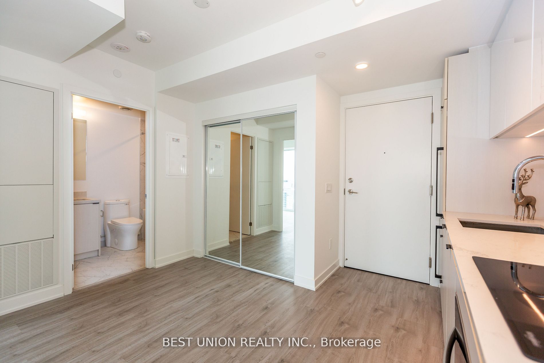 Additional image 6 of 4816-252 Church Street E, Toronto, ON, M5B 1Z2