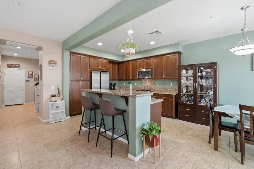 Additional image 48 of 1718 Cripple Creek Dr Unit 3, Chula Vista, CA 91915