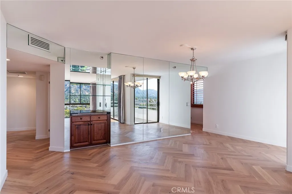 Additional image 12 of 345 Pioneer Dr Unit 905, Glendale, CA 91203