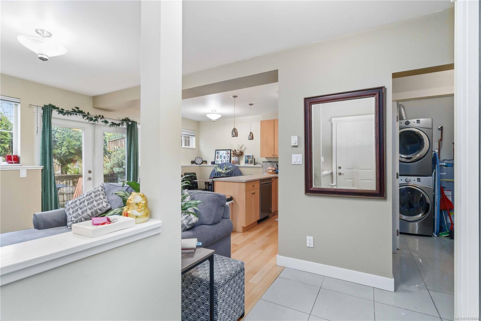 Additional image 5 of 1796 Denman Street, Victoria, BC, V8R 1Y4