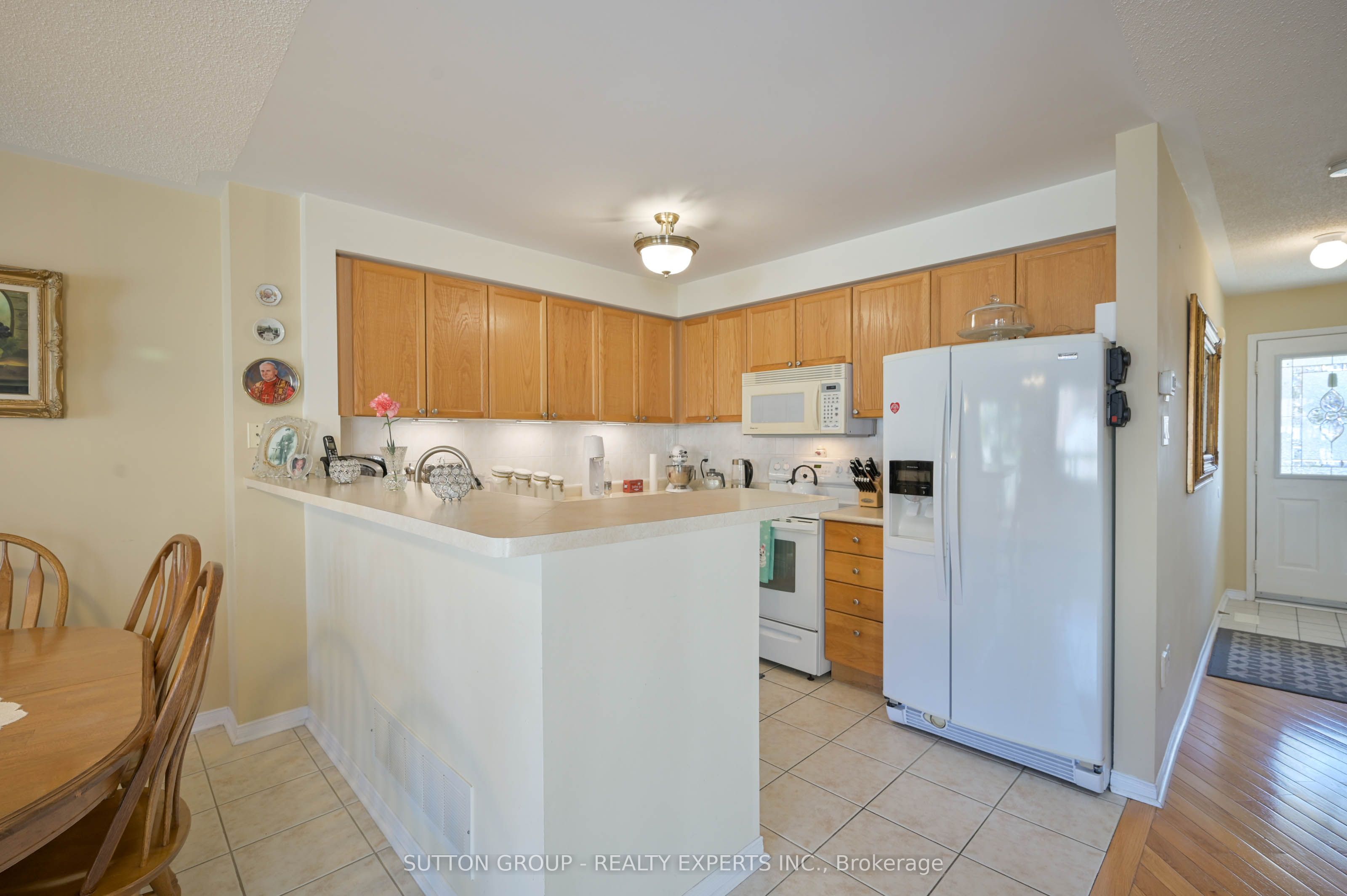 Additional image 5 of 3077 Caulfield Crescent, Mississauga, ON, L5M 6J7