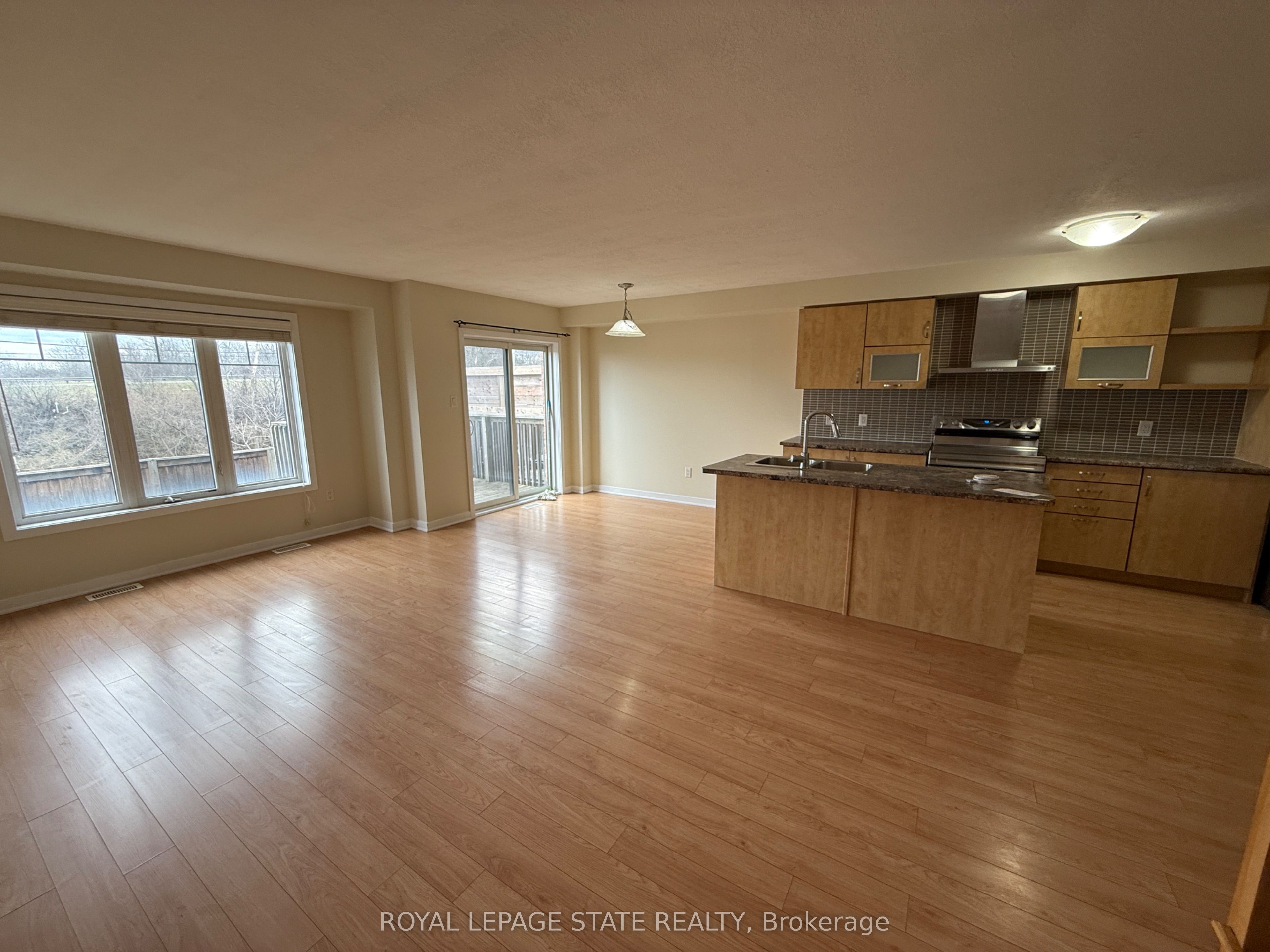 Additional image 4 of UPPER-148 Crafter Crescent, Hamilton, ON, L8J 0H8