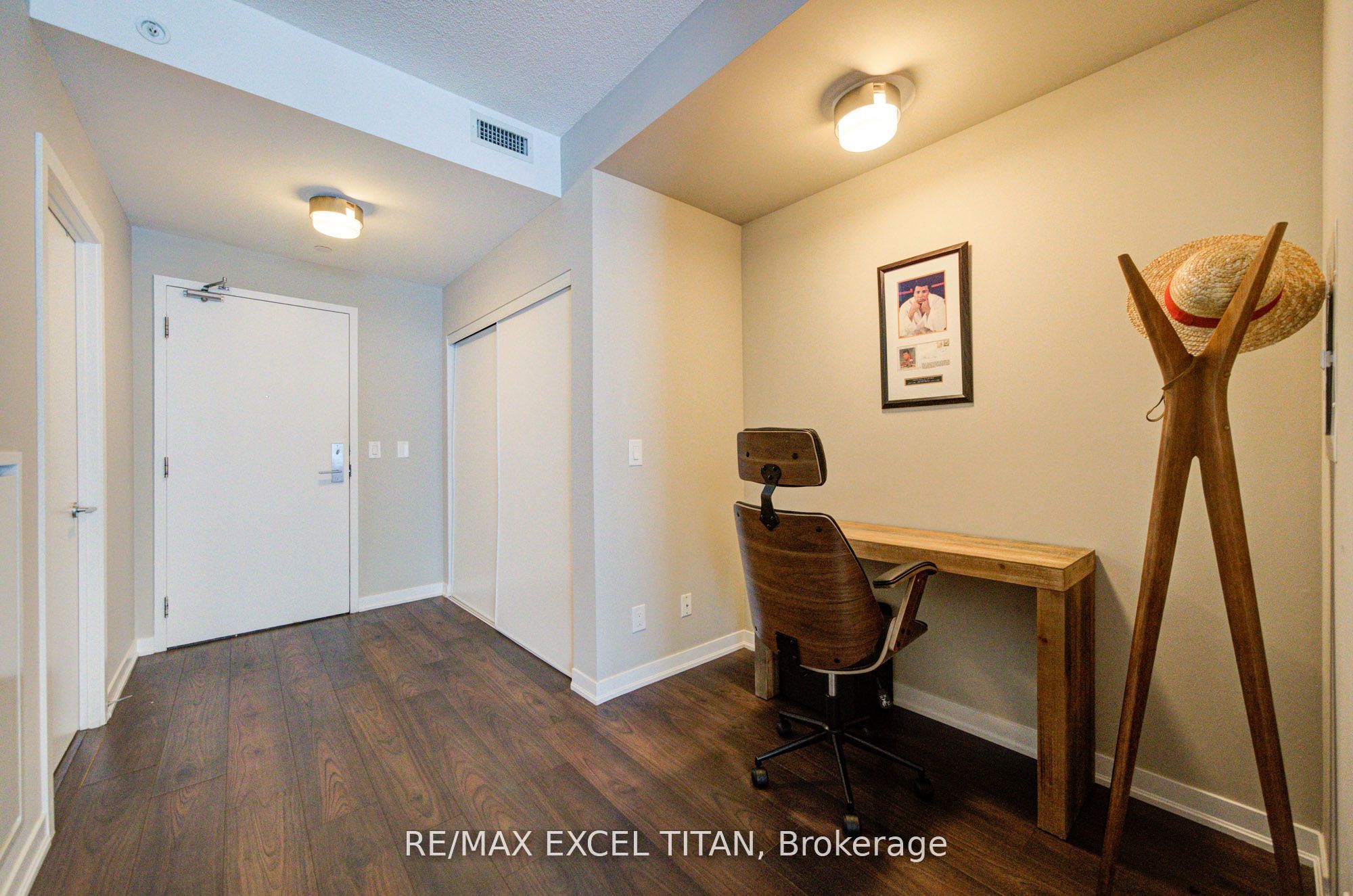 Additional image 3 of 1202-51 East Liberty Street, Toronto, ON, M6K 3P8