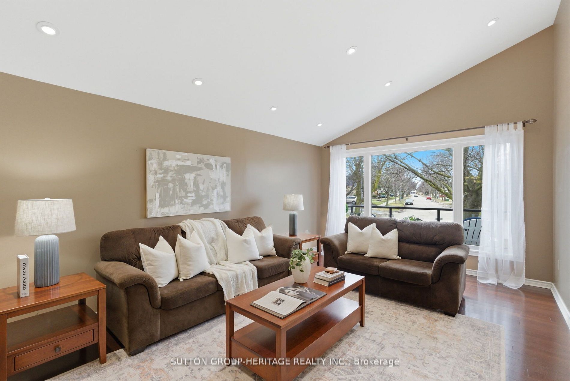 Additional image 6 of 1886 Malden Crescent, Pickering, ON, L1V 3G4