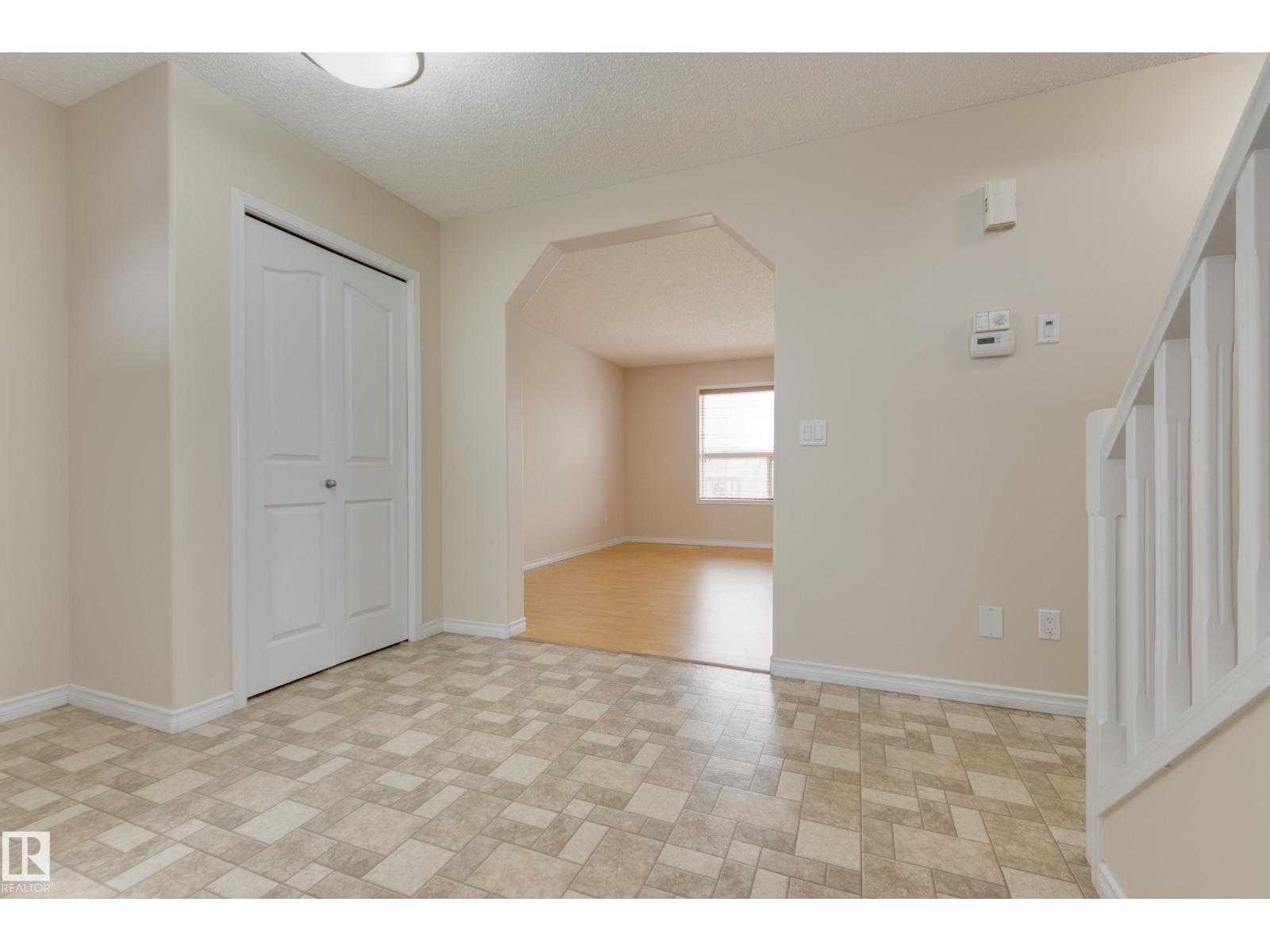 Additional image 3 of 16522 56 Street NW, Edmonton, AB, T5Y3M7