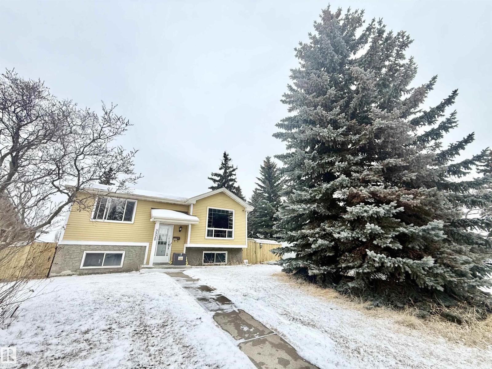 3520 17b Avenue NW, Edmonton, AB, T6L2P3