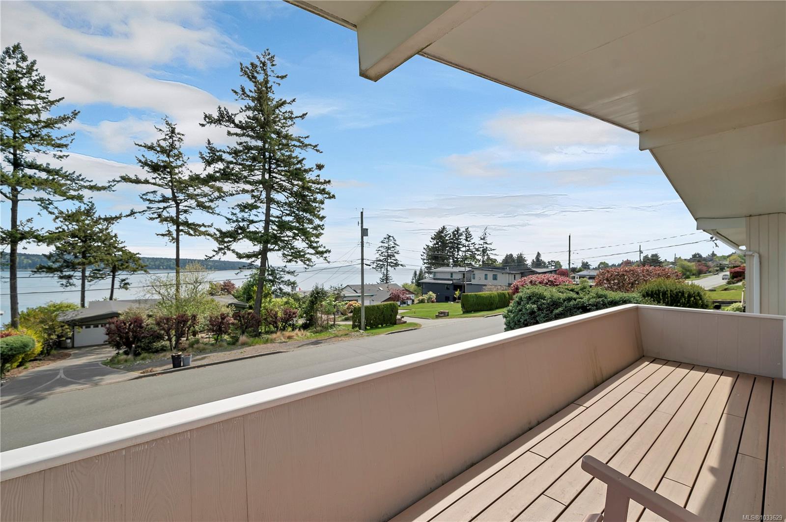 52 Murphy Street S, Campbell River, BC, V9W 1Y4 photo 3