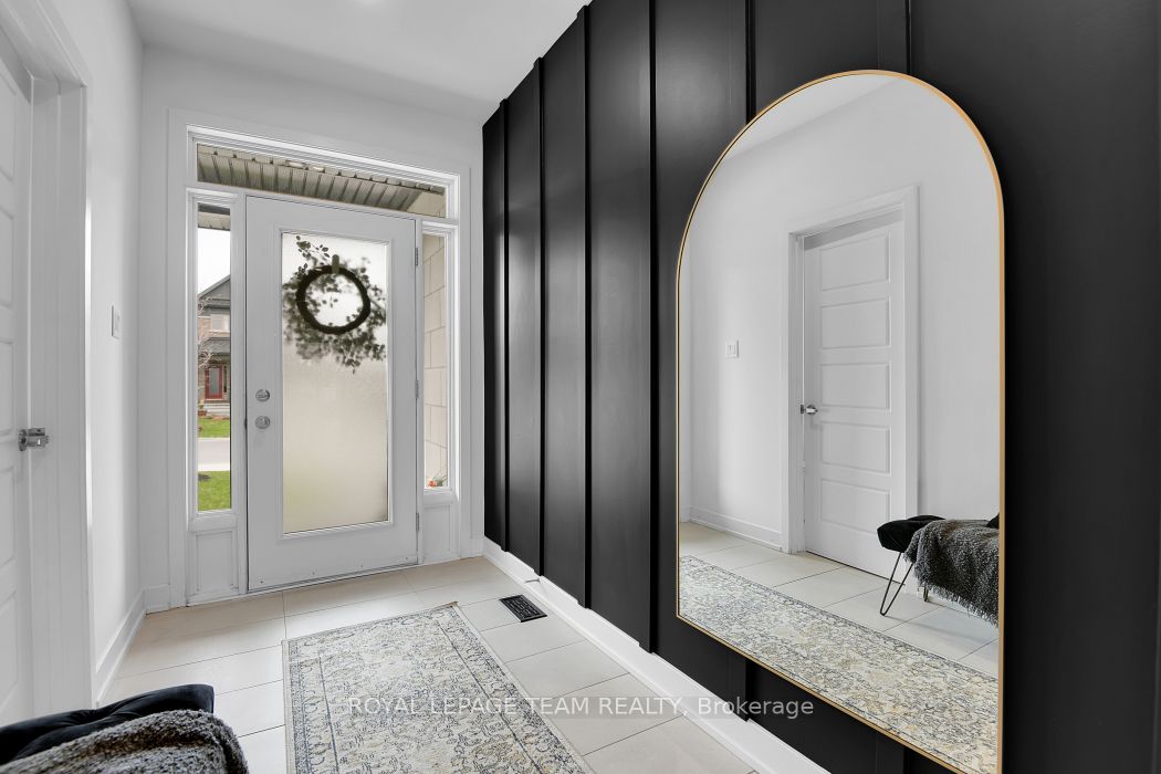 Additional image 4 of 516 Bobolink Ridge, Ottawa, ON, K2S 2N5