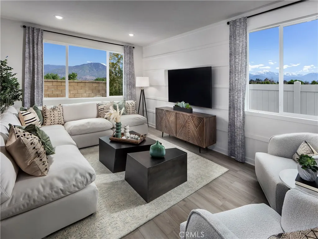 Additional image 20 of 2069 Grapefruit Street, Redlands, CA 92374