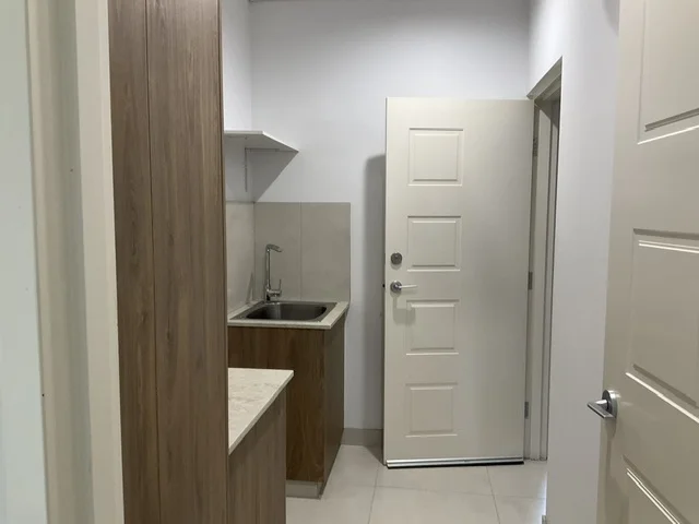 Additional image 7 of Zuccoli NT 0832