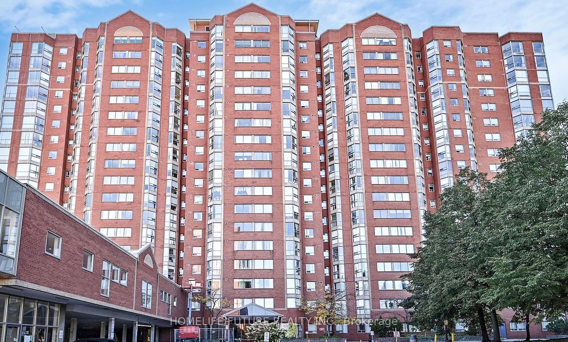 708-2460 Eglinton Avenue E, Toronto, ON, M1K 5J7