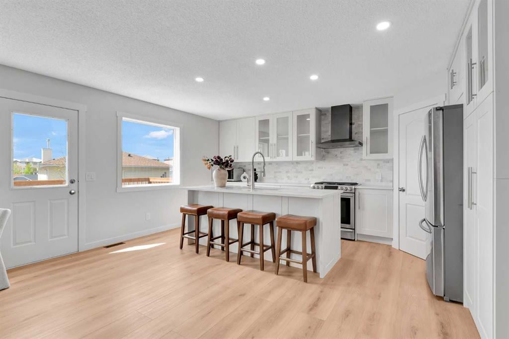 Additional image 6 of 214 Royal Birch View NW, Calgary, AB, T3G 5J8