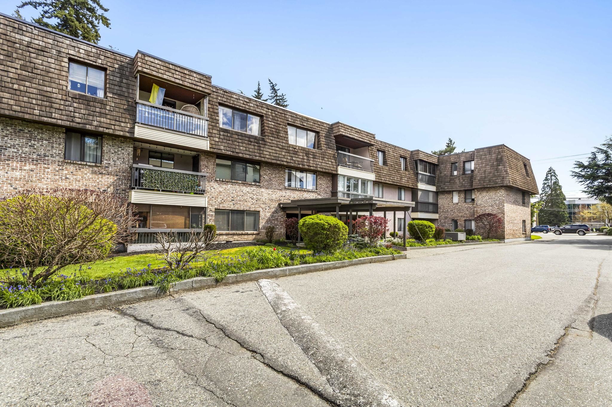 311-32175 Old Yale Road, Abbotsford, BC, V2T 2C8