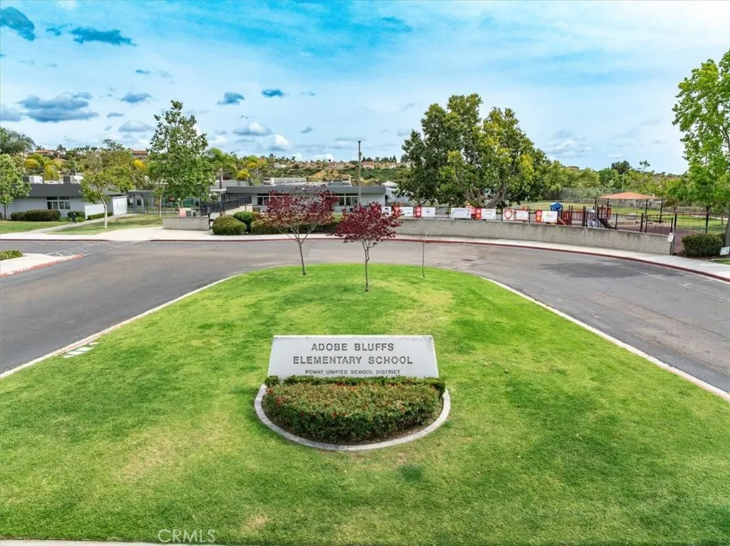 9048 Meadowrun Pl, San Diego, CA 92129