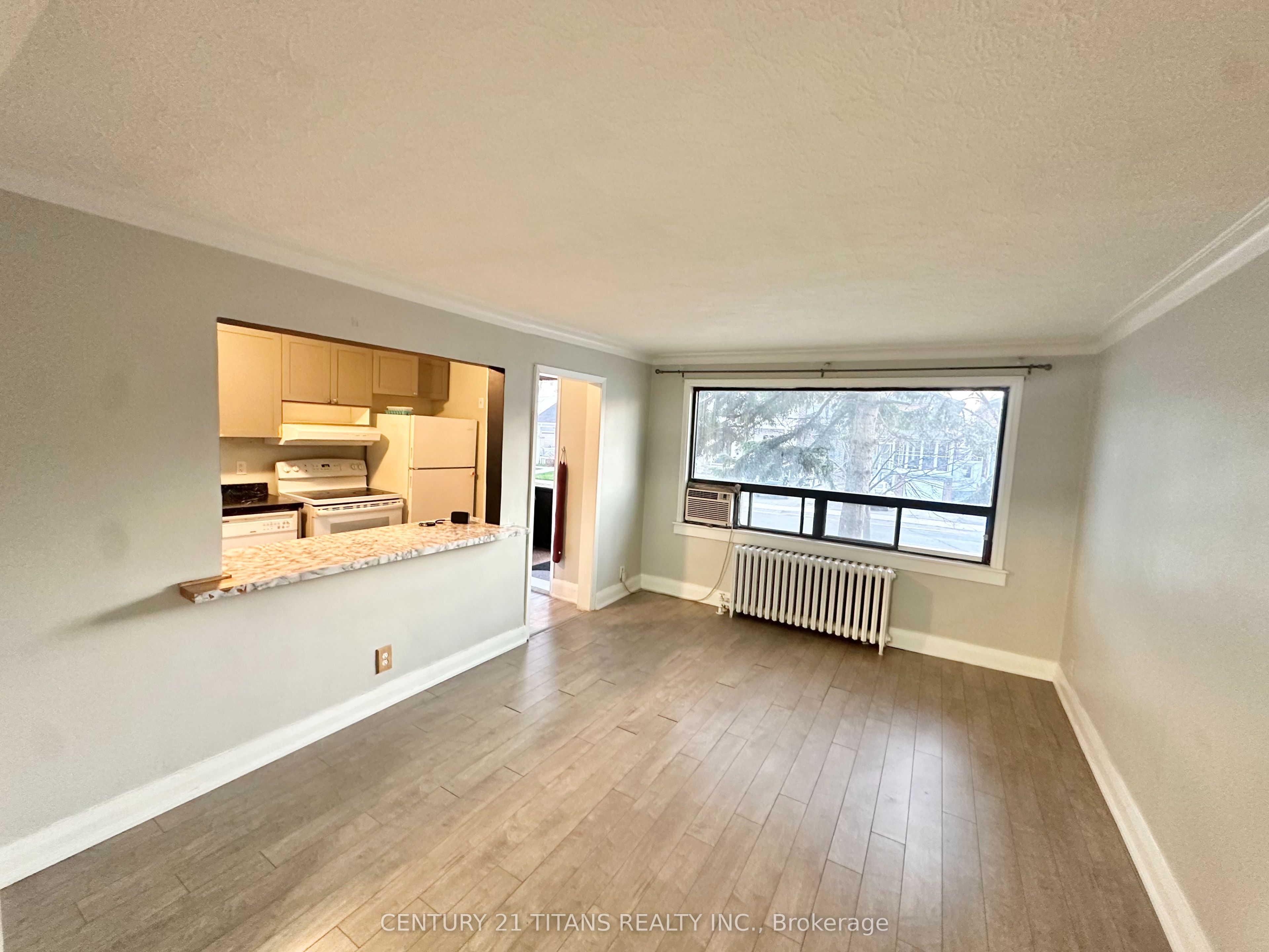 Additional image 3 of Main-179 Kennedy Road, Toronto, ON, M1N 3P1
