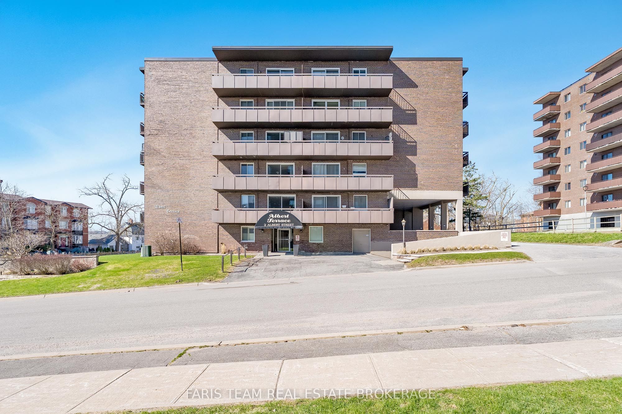Additional image 2 of 48-2 Albert Street, Barrie, ON, L4M 3S4