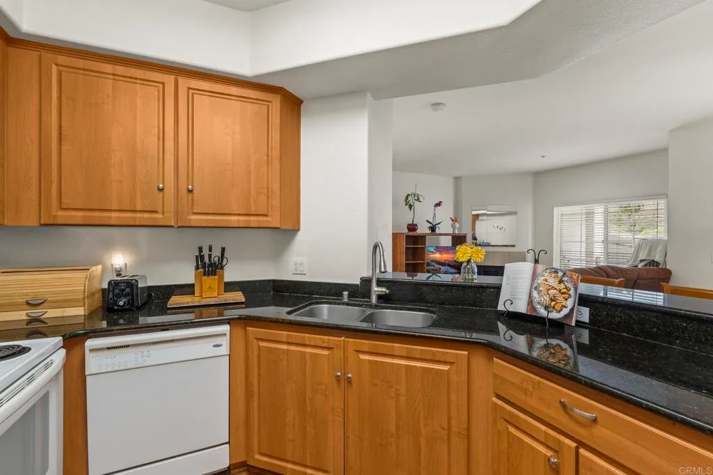 Additional image 15 of 2715 Lake Pointe Drive Unit 116, Spring Valley, CA 91977