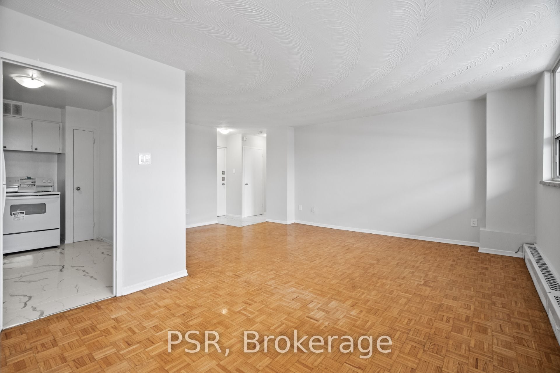 Additional image 6 of 204-105 Rowena Drive, Toronto, ON, M3A 1R2