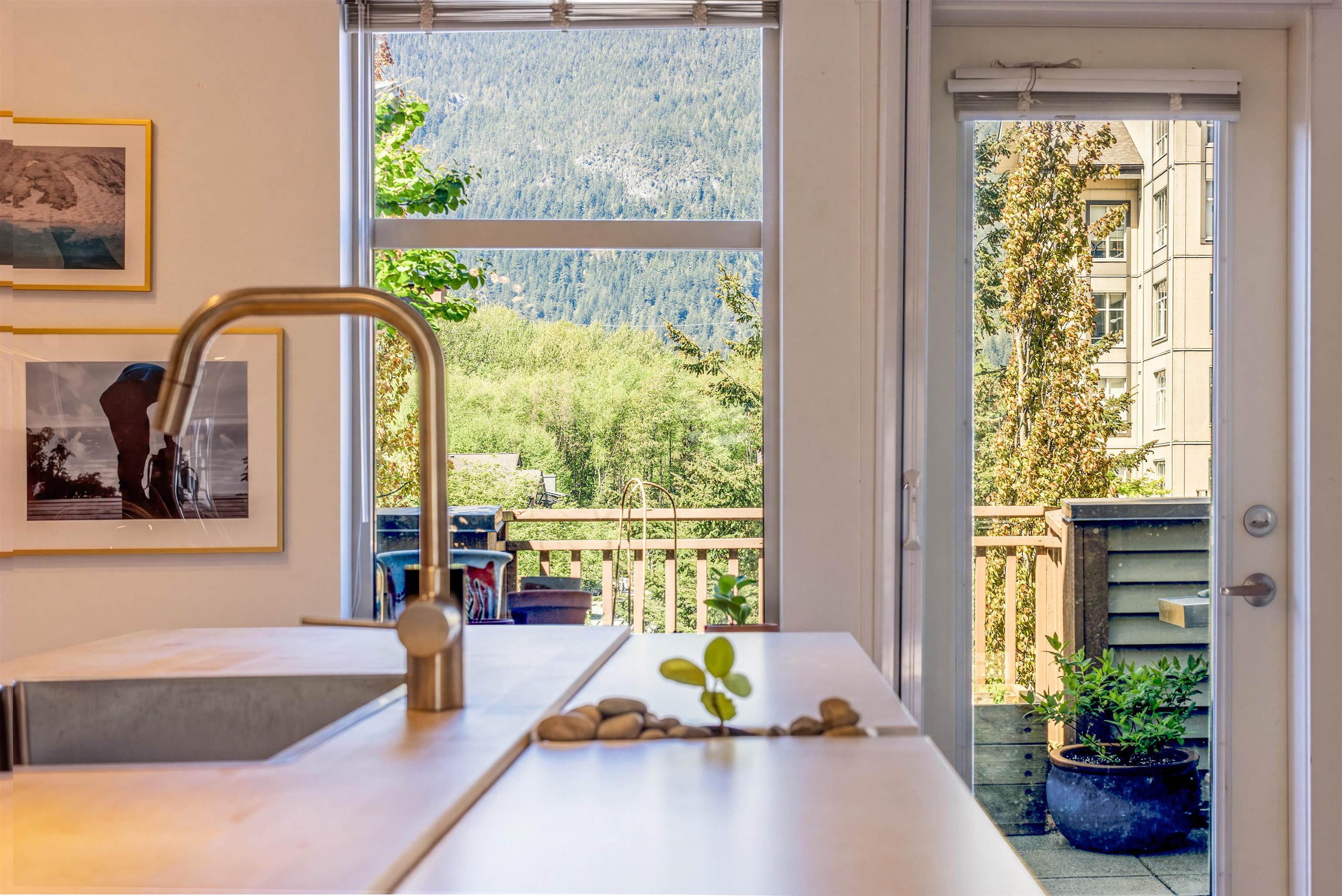 38228 Eaglewind Boulevard, Squamish, BC, V8B 0T2 photo 3