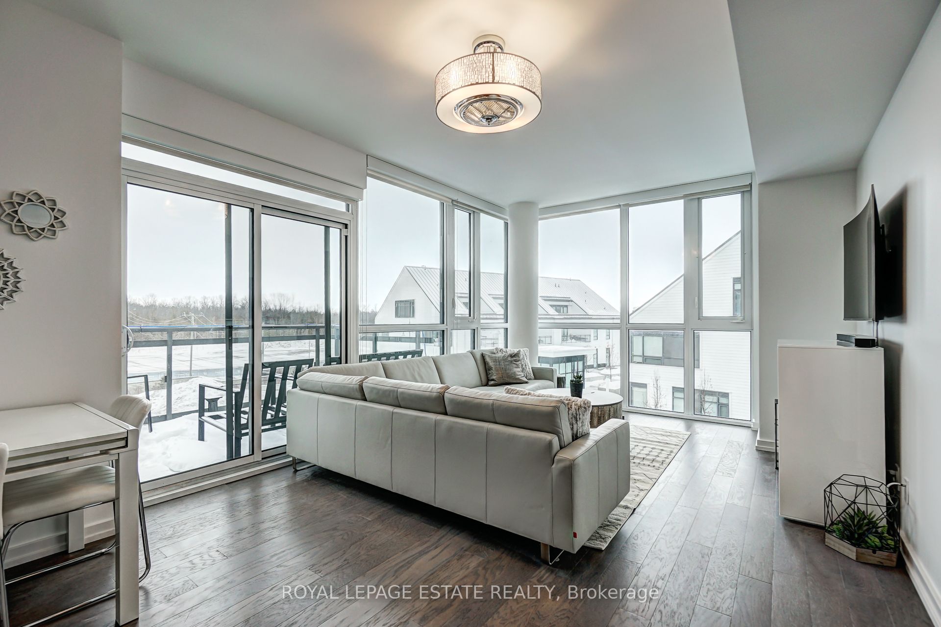 Additional image 2 of A307-241 Sea Ray Avenue, Innisfil, ON, L9S 0L9