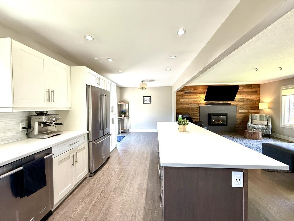 Additional image 5 of 1820 Cedar Drive, Squamish, BC, V8B 0X6