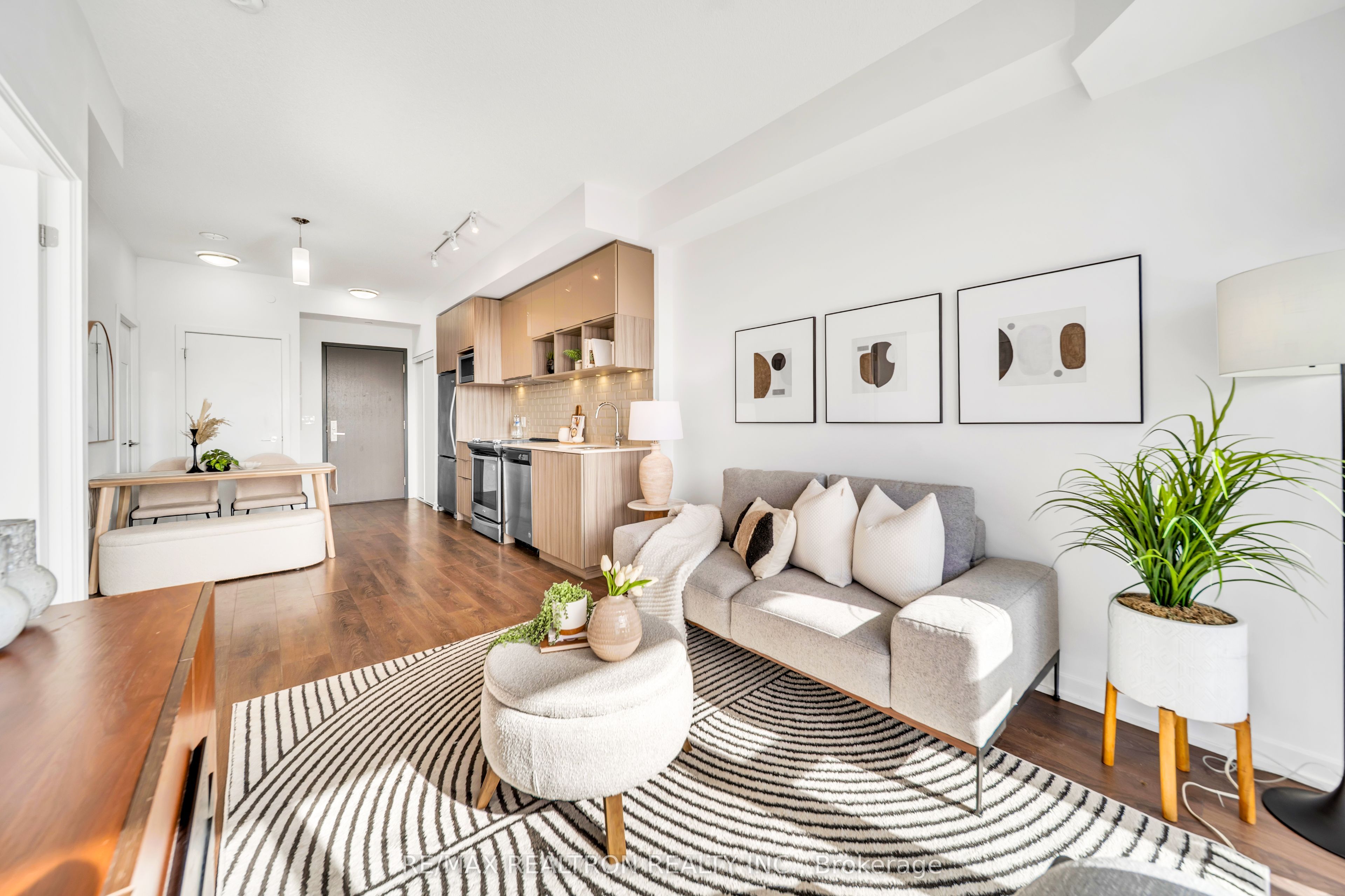 Additional image 2 of 418-52 Forest Manor Road, Toronto, ON, M2J 0E2